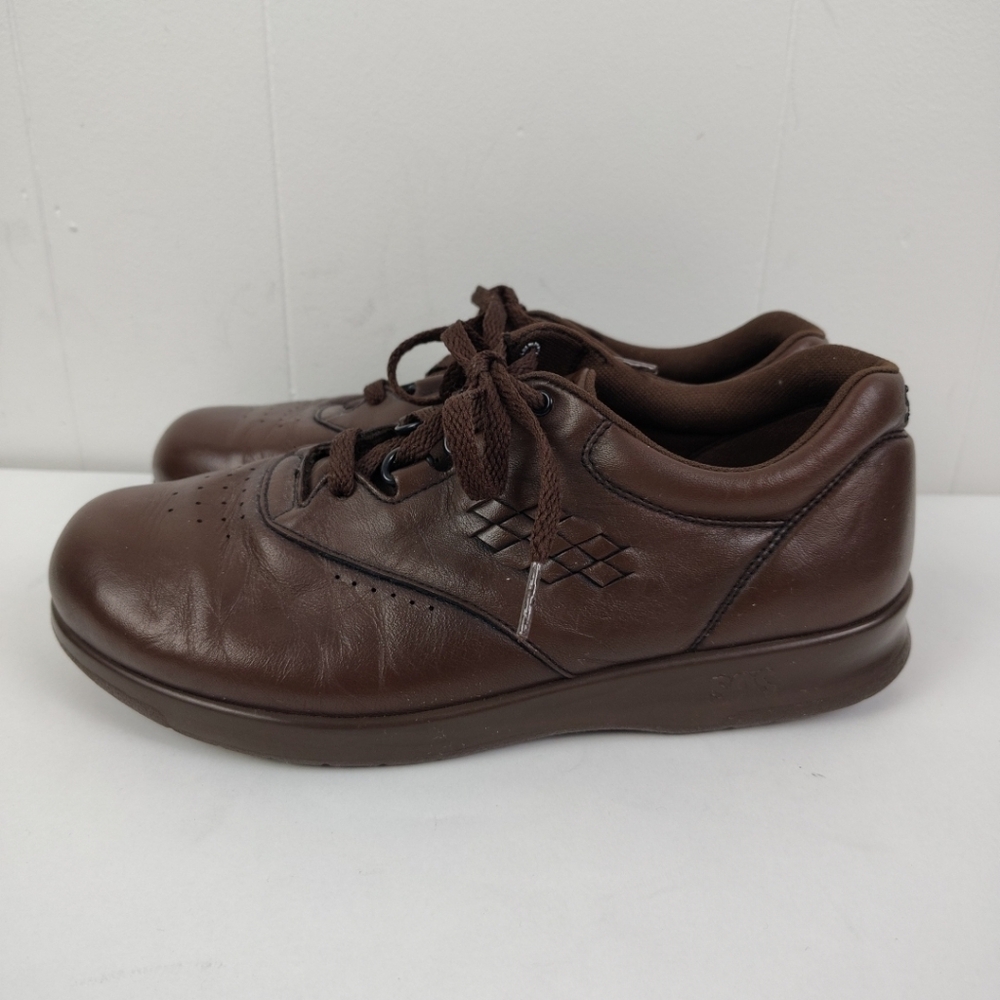 SAS Free Time Walking Shoes 8W Wide Brown
